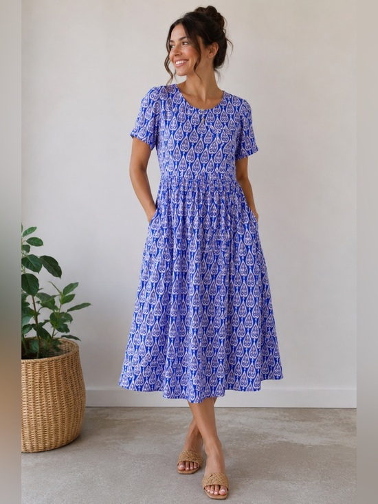 Boden Dresses & Skirts - Boden Blue White Print Midi Dress US 16-18 Pockets Short Sleeve NWT